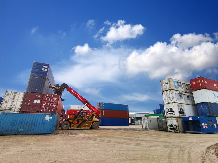 碼頭拆裝倉(cāng)庫